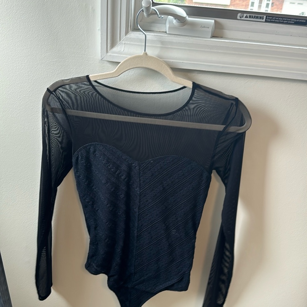 Small Abercrombie mesh body suit